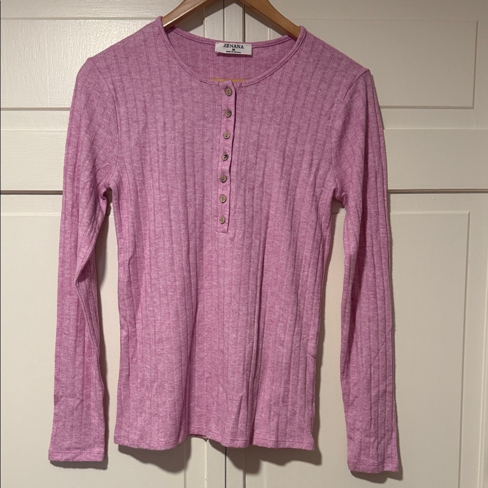 Zenana Outfitters Ribbed Henley Long Sleeve Top Light Lavender Pink size medium